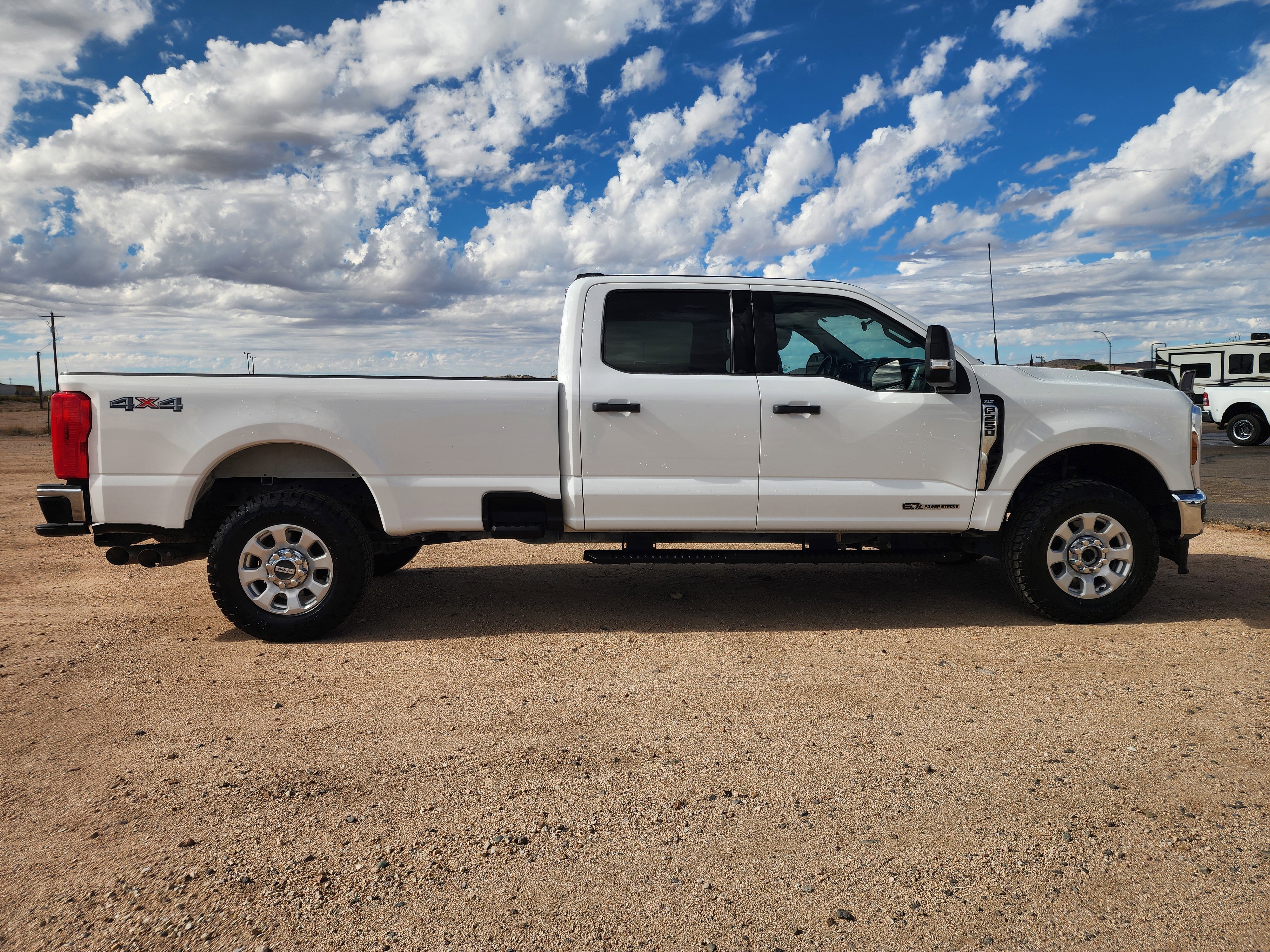Used 2024 Ford F250 XLT image 4