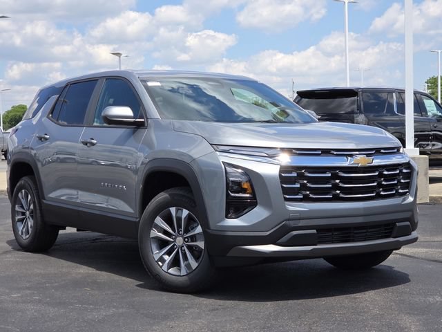 New 2026 Chevrolet Equinox LT w/ Safety and Technology Package AWD/4WD image 2