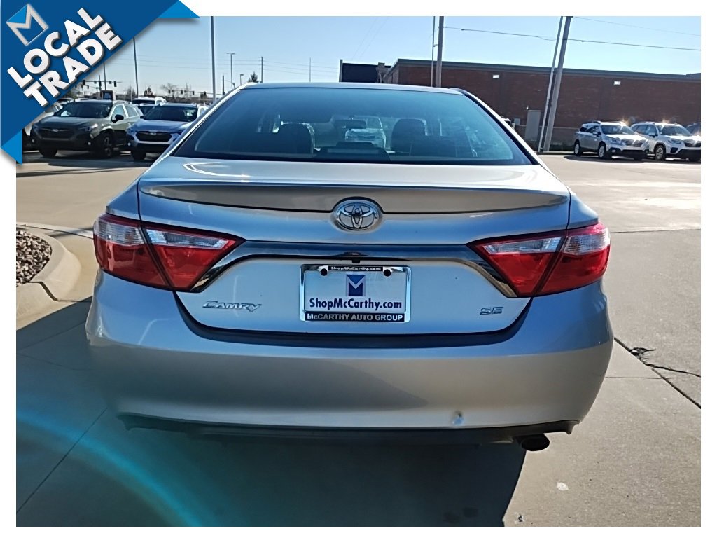Used 2017 Toyota Camry SE image 8