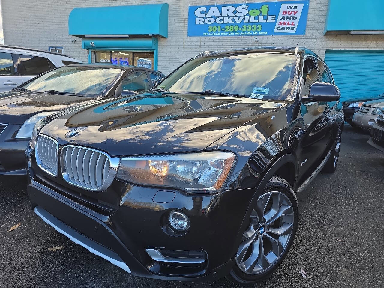 Used 2015 BMW X3 xDrive28i AWD/4WD image 2