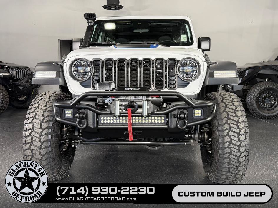 Used 2024 Jeep Wrangler Unlimited Rubicon 4xe AWD/4WD image 3