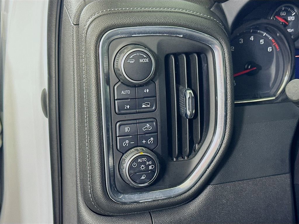 Used 2022 Chevrolet Silverado 1500 LTZ image 22