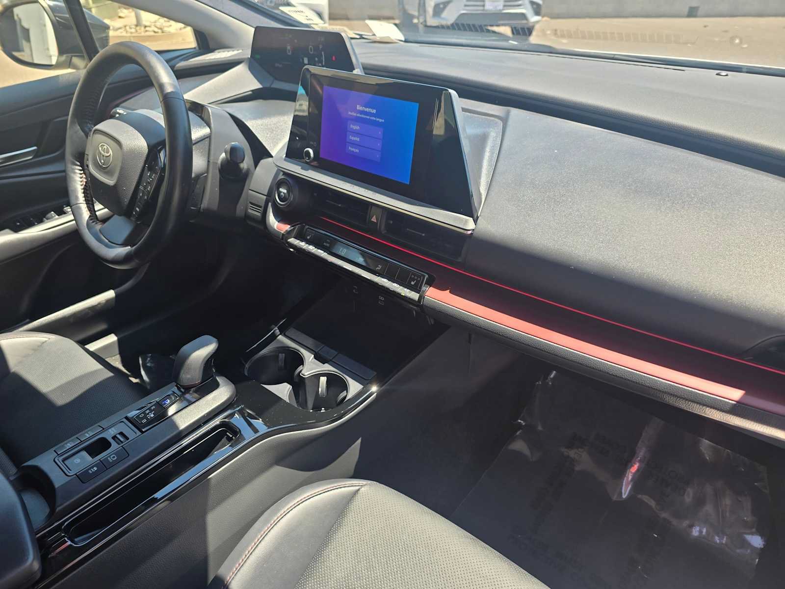 Used 2023 Toyota Prius Prime FWD image 11