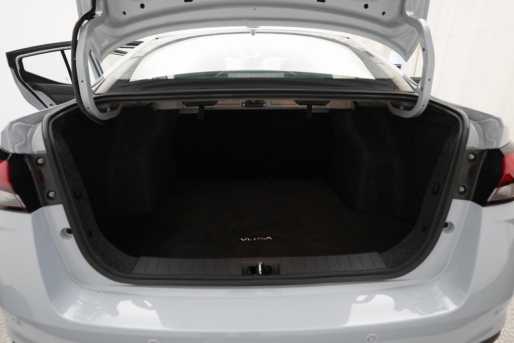 Certified 2024 Nissan Versa SR w/ Trunk Package image 11