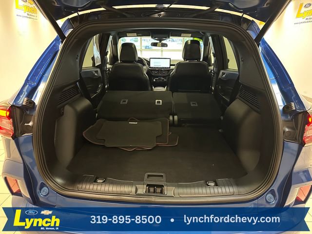 Used 2023 Ford Escape ST-Line w/ Tech Pack #1 AWD/4WD image 23