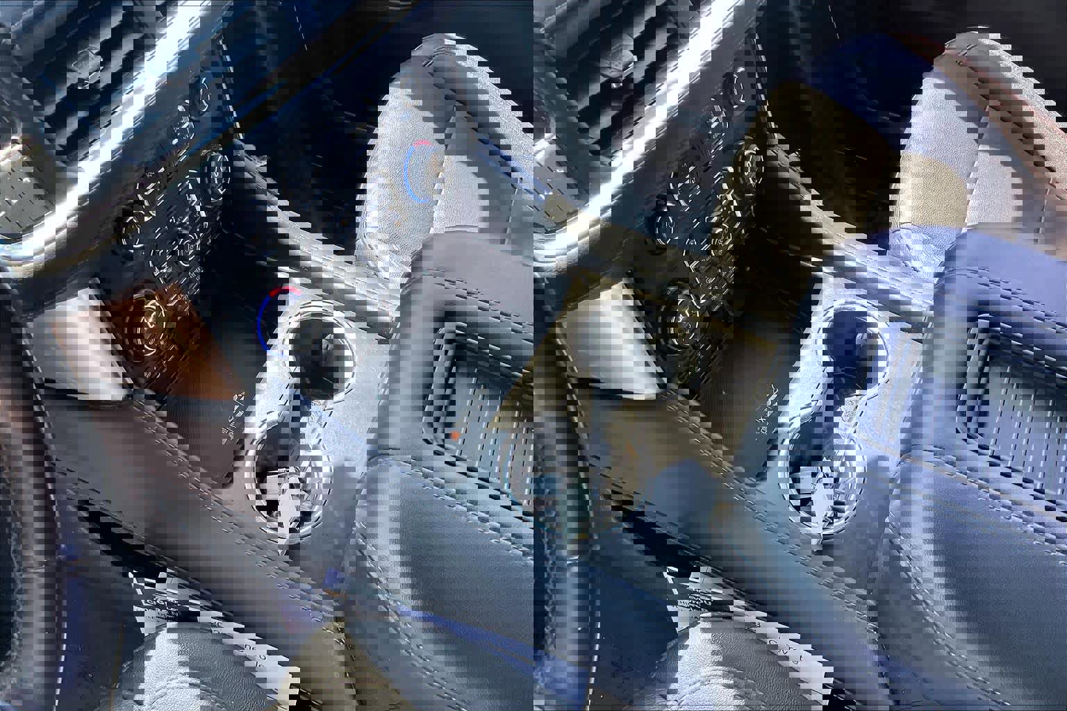 Used 2023 Chevrolet Suburban LT w/ Luxury Package image 16