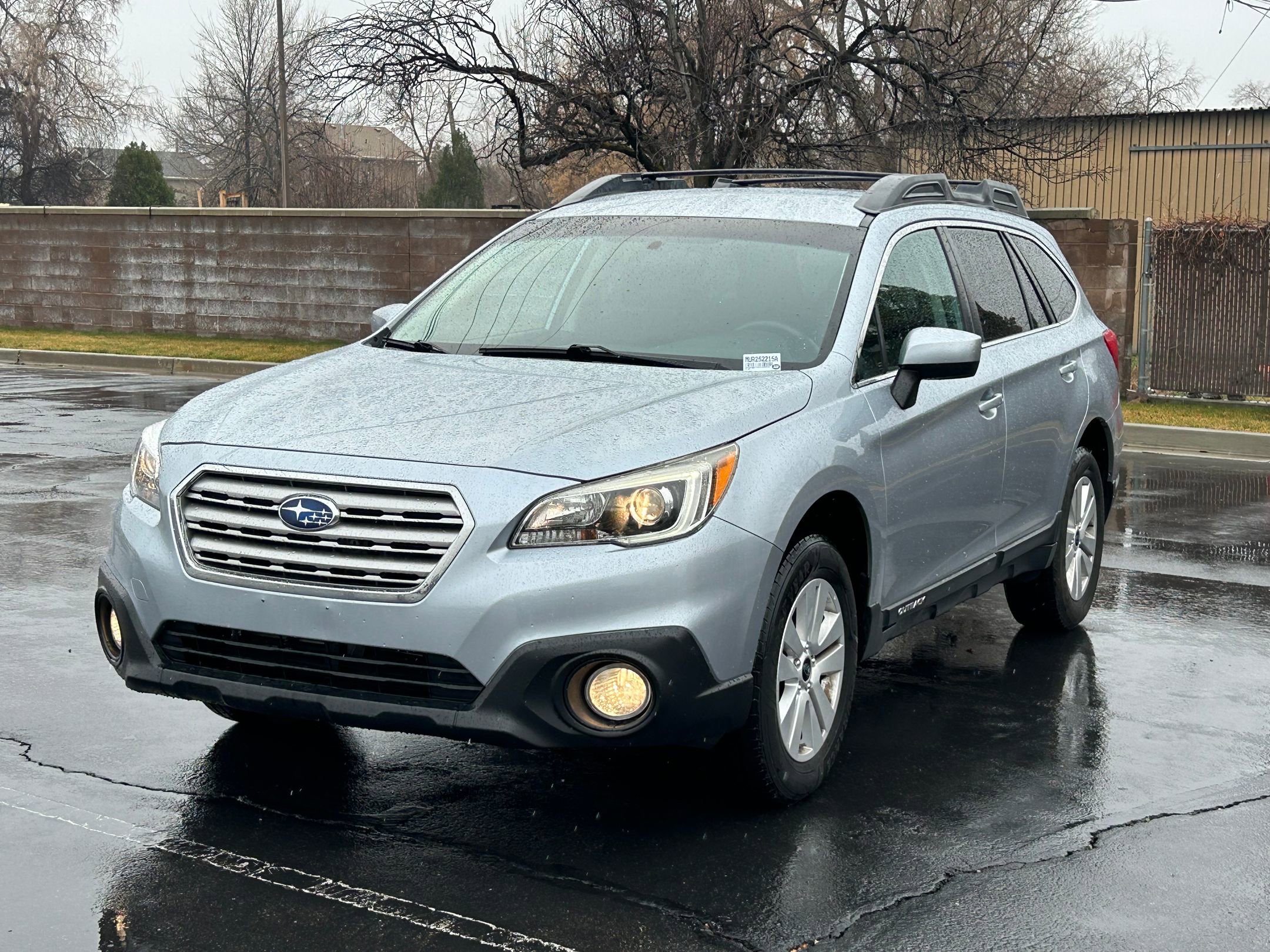 Used 2016 Subaru Outback 2.5i Premium image 1