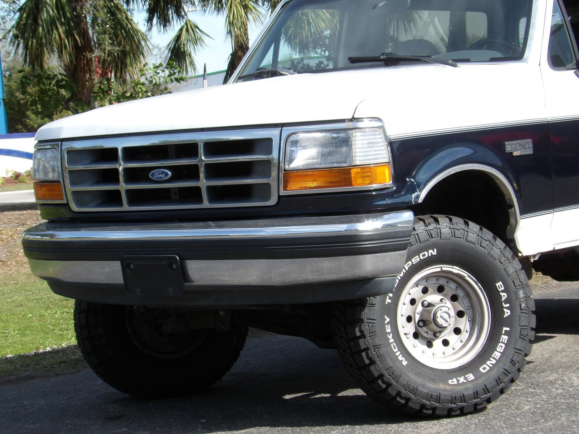 Used 1992 Ford Bronco image 10