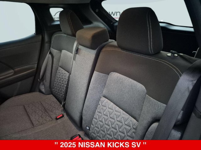 Certified 2025 Nissan Kicks SV w/ SV Premium Package AWD/4WD image 35