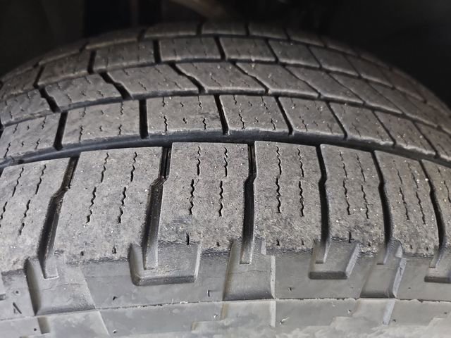 Used 2023 GMC Yukon XL SLT w/ SLT Premium Package AWD/4WD image 27