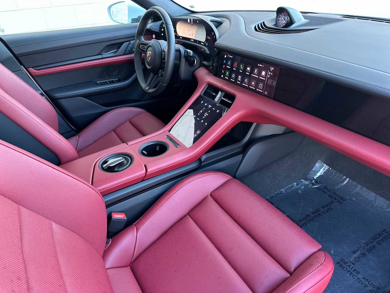 Used 2024 Porsche Taycan 4S image 16