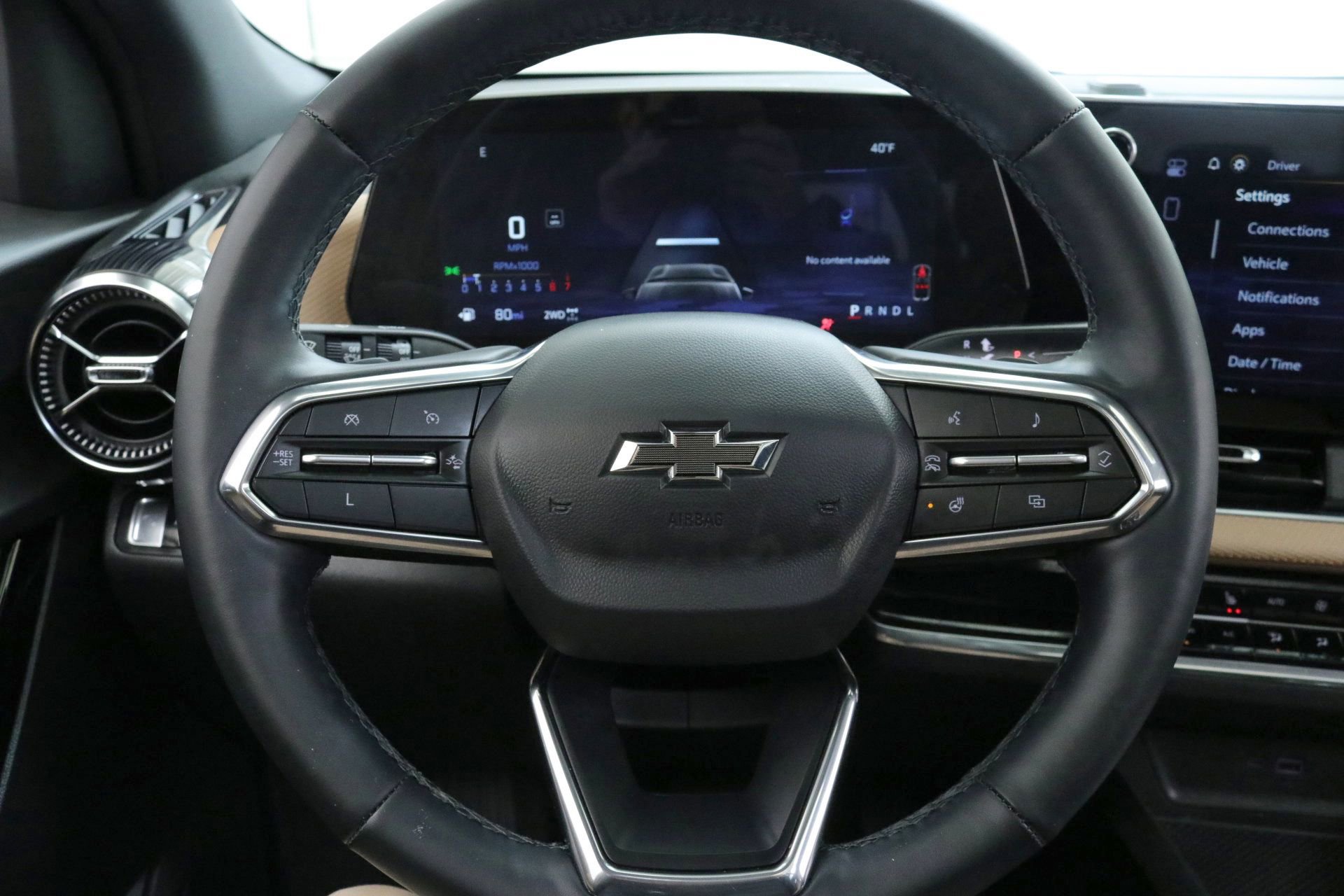 Used 2025 Chevrolet Equinox ACTIV w/ Safety and Technology Package image 12