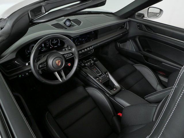 Certified 2025 Porsche 911 Targa 4 GTS image 23