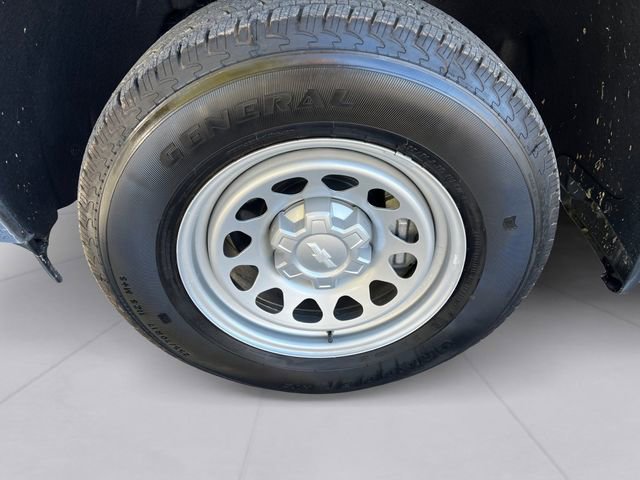 Used 2026 Chevrolet Silverado 1500 W/T w/ WT Safety Package image 9