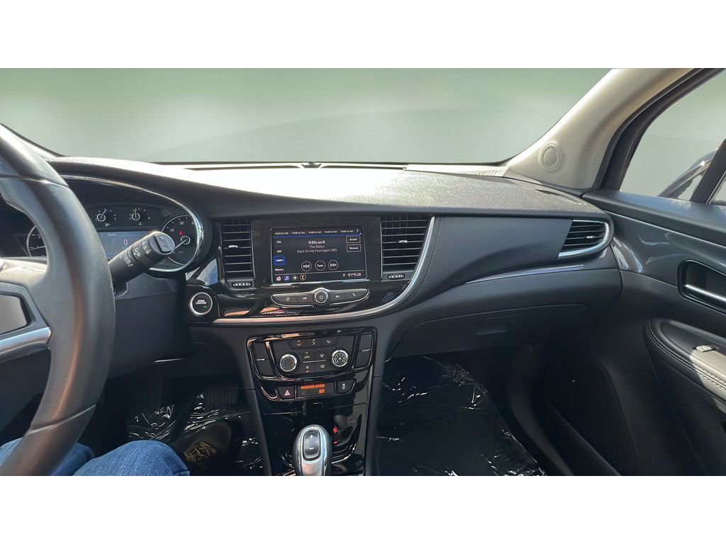Used 2022 Buick Encore Preferred w/ Safety Package AWD/4WD image 17