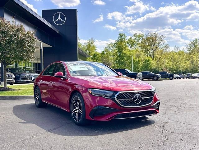New 2026 Mercedes-Benz E 350 4MATIC Sedan image 1