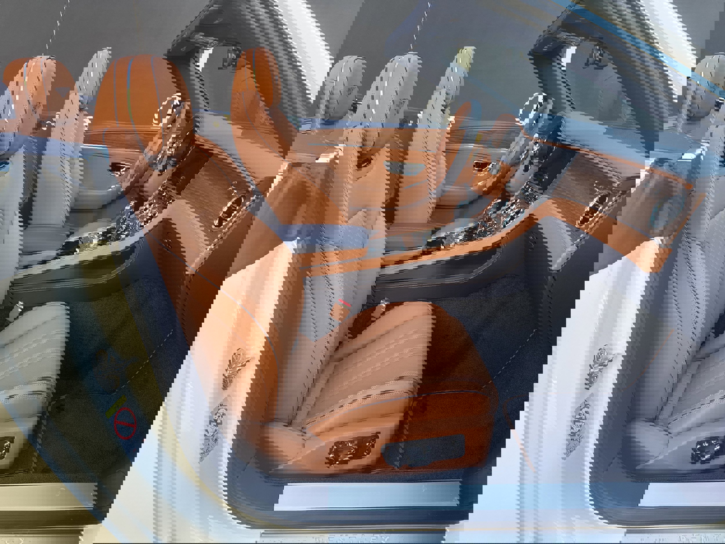 New 2026 Bentley Continental GTC image 2