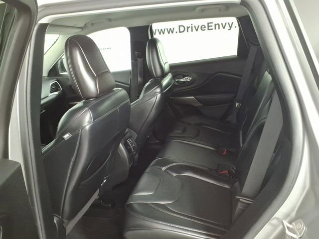 Used 2021 Jeep Cherokee Latitude Lux AWD/4WD image 9