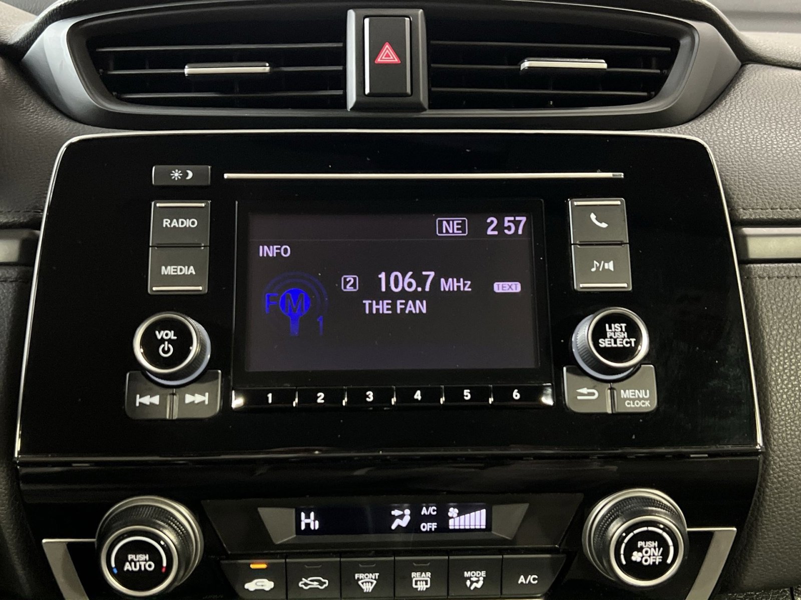 Used 2018 Honda CR-V LX image 17