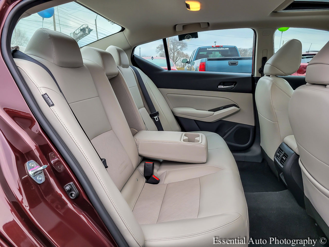 Used 2024 Nissan Altima 2.5 SL image 31