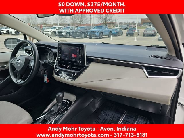 Used 2020 Toyota Corolla LE FWD image 29