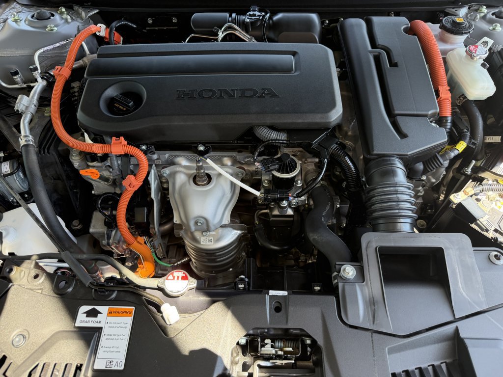 Used 2024 Honda Accord Sport image 40