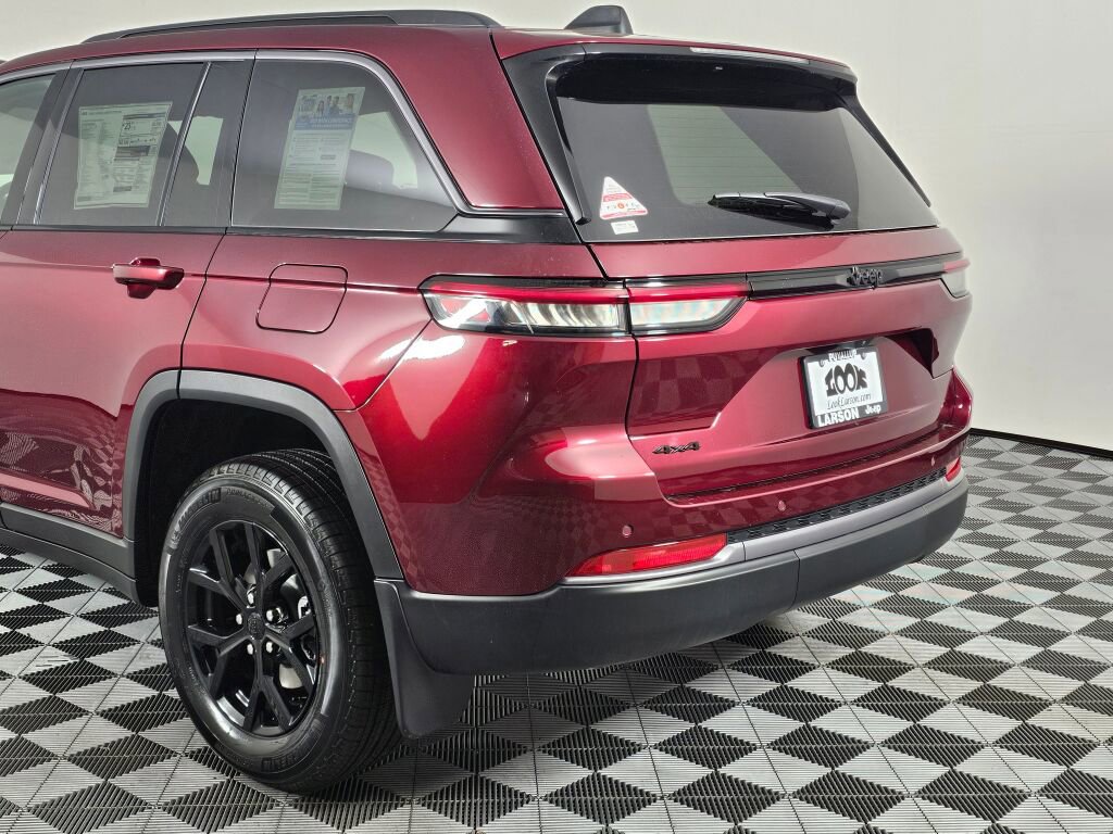 New 2026 Jeep Grand Cherokee Altitude AWD/4WD image 14