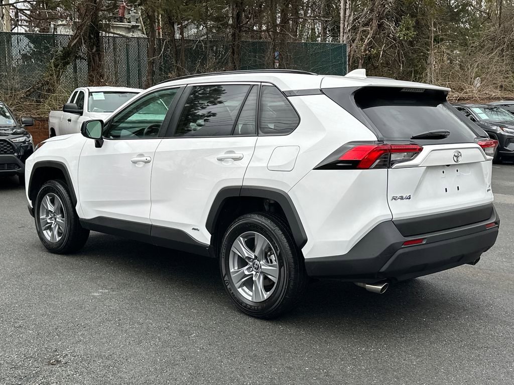 Used 2025 Toyota RAV4 LE image 3