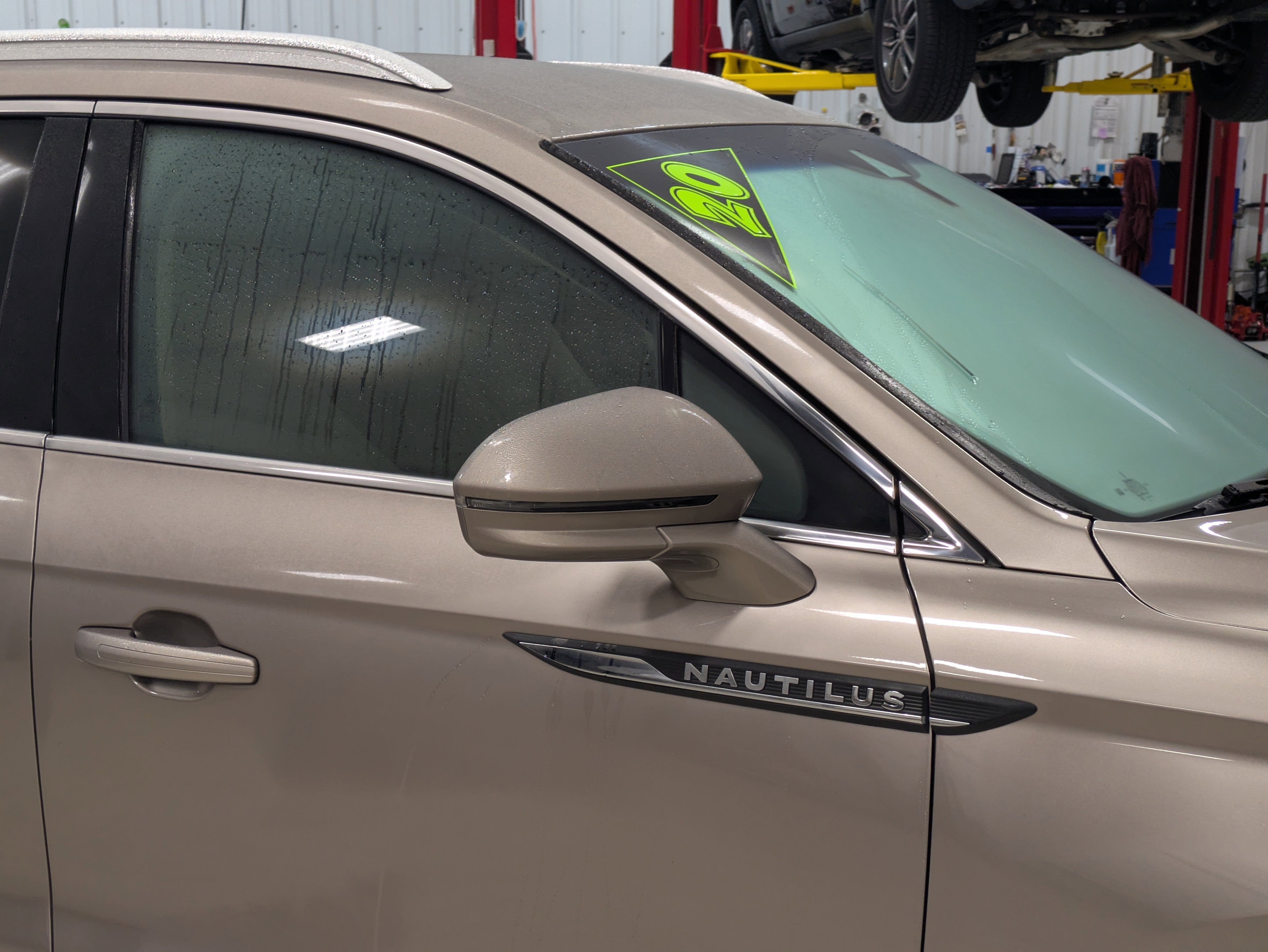 Used 2020 Lincoln Nautilus FWD w/ Equipment Group 101A image 10