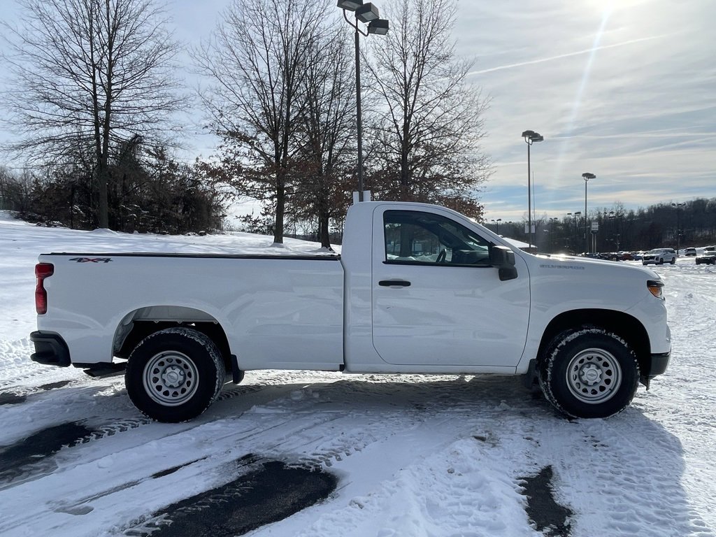 Certified 2025 Chevrolet Silverado 1500 W/T w/ WT Value Package image 2