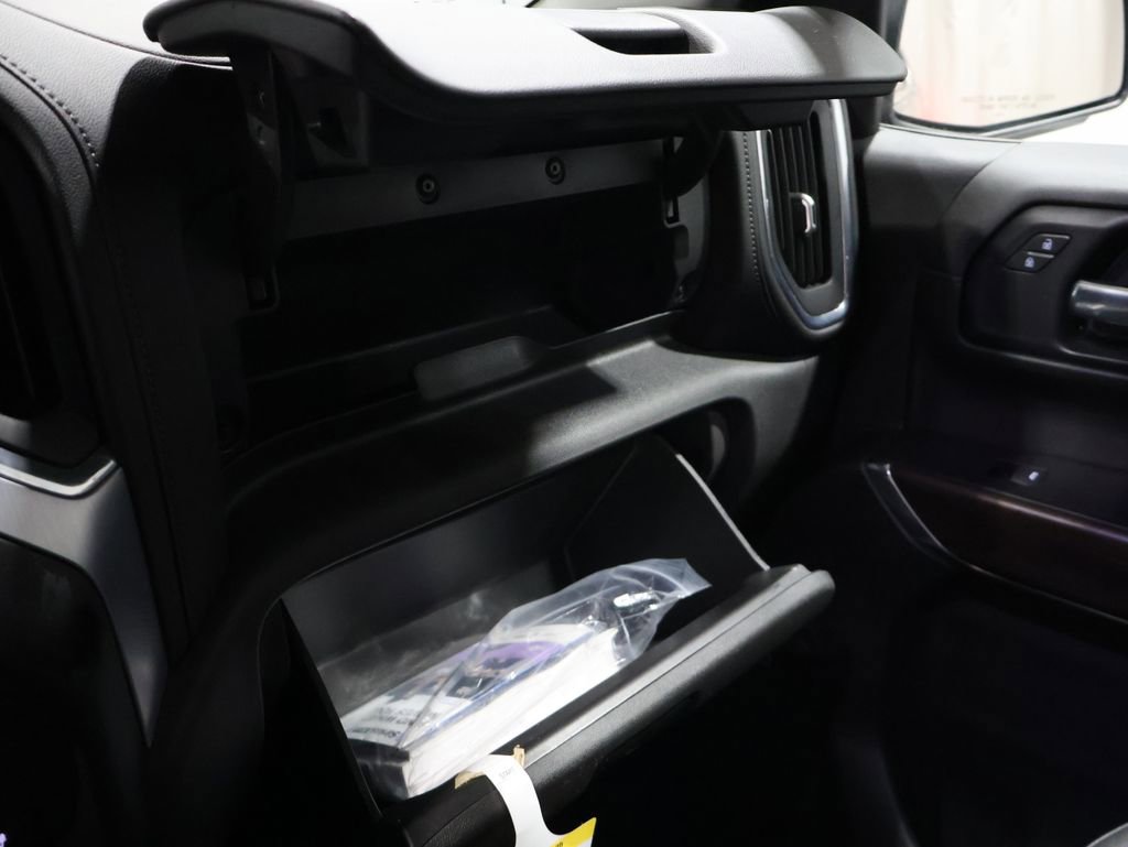 Used 2020 GMC Sierra 1500 SLT w/ SLT Premium Plus Package image 36