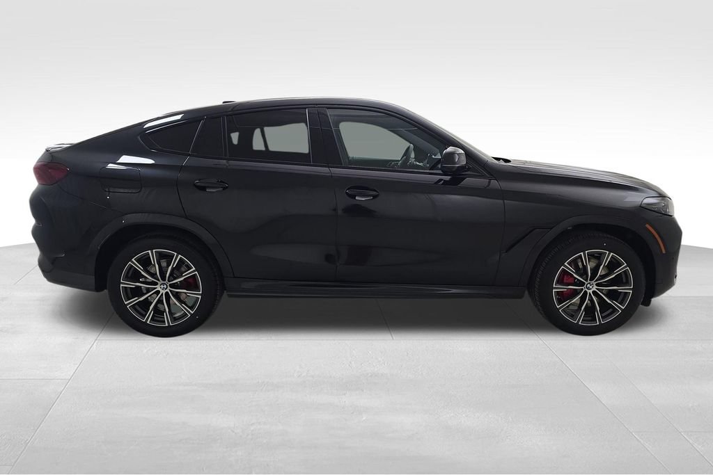 New 2027 BMW X6 xDrive40i w/ Executive Package AWD/4WD image 11