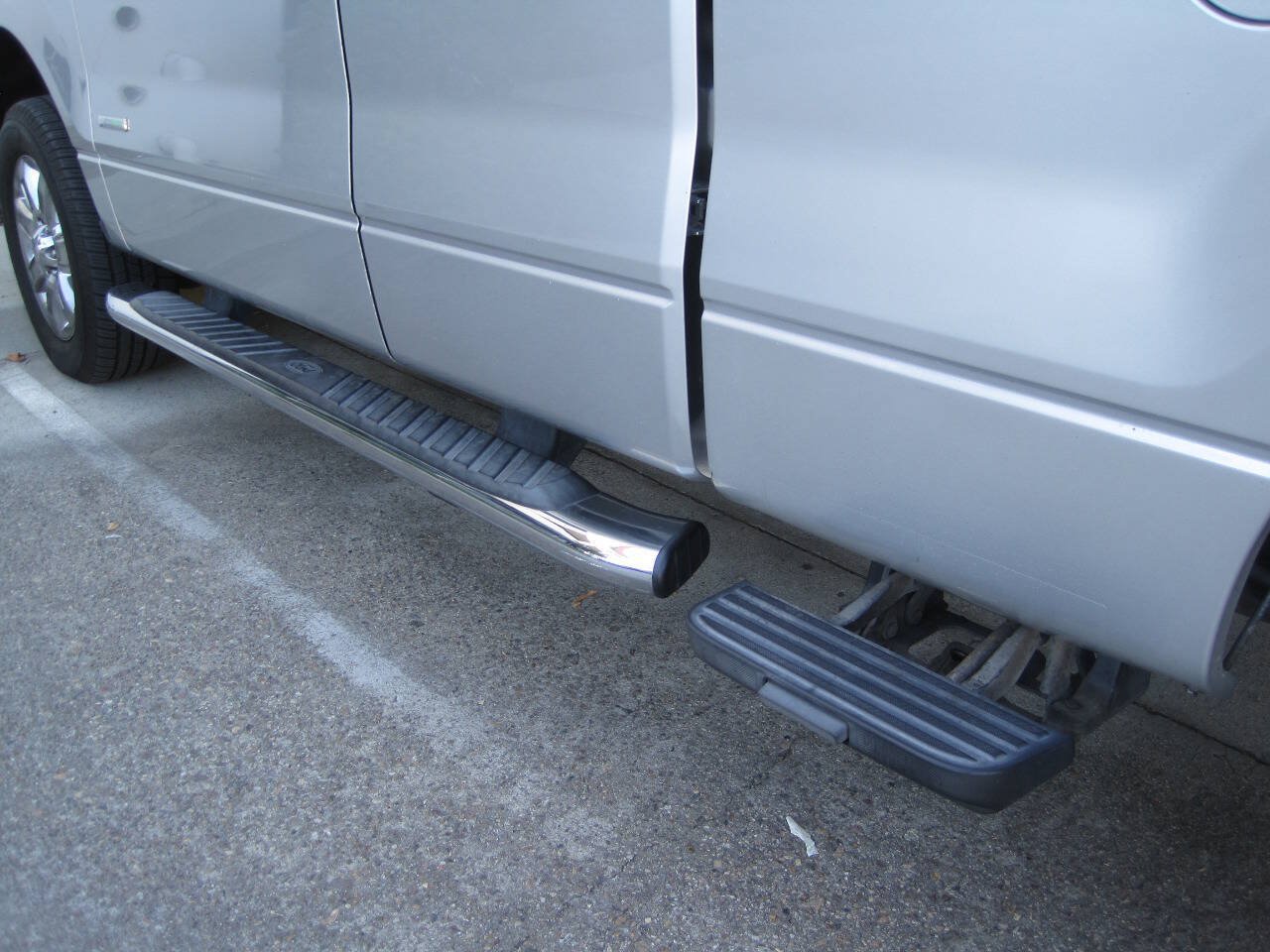 Used 2013 Ford F150 XLT w/ Luxury Equipment Group AWD/4WD image 15