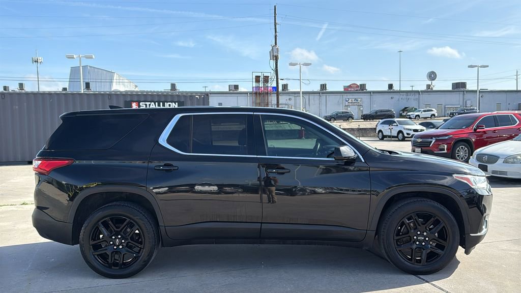 Used 2019 Chevrolet Traverse LS w/ LPO, Blackout Package image 6