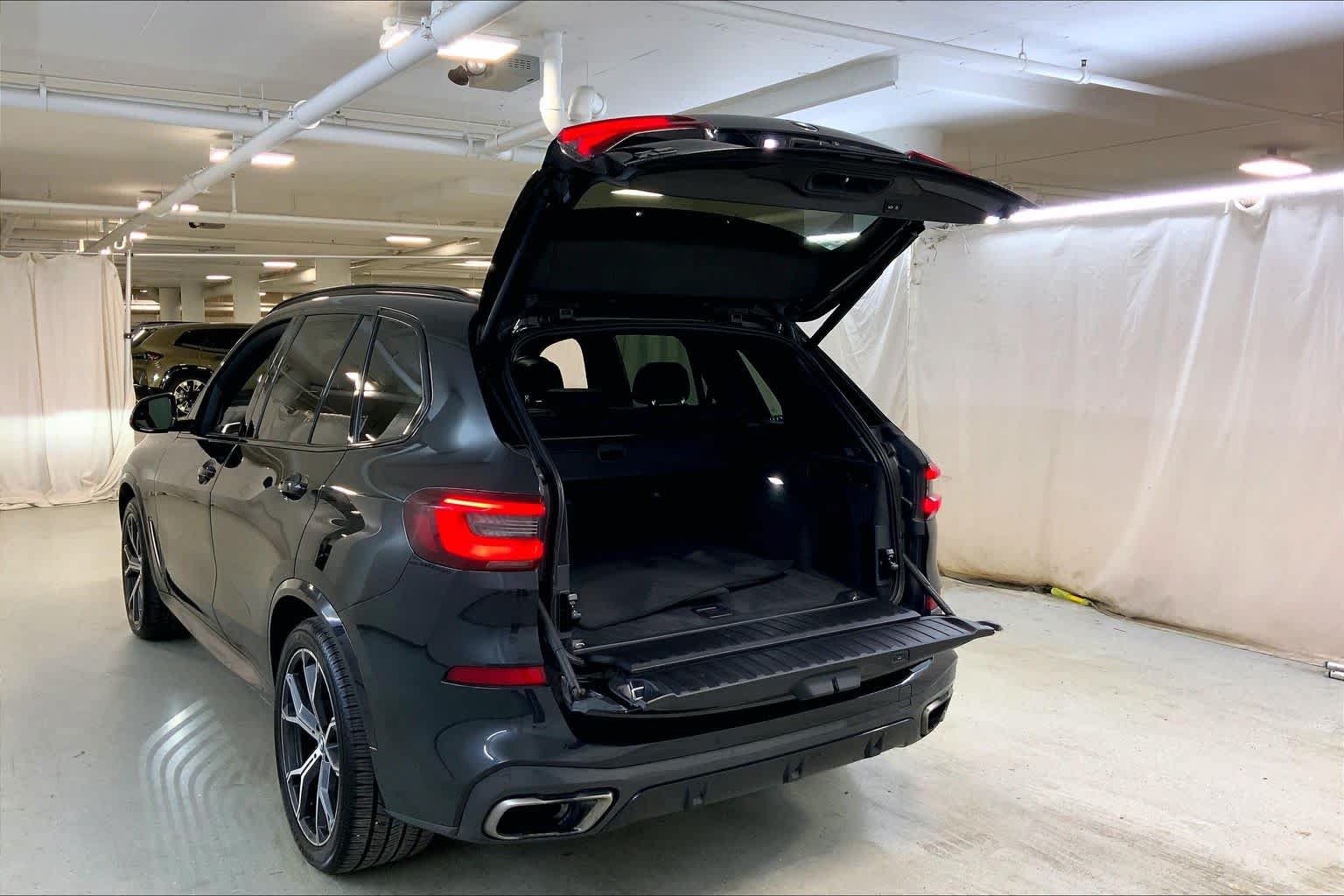 Used 2022 BMW X5 M50i w/ Premium Package AWD/4WD image 33