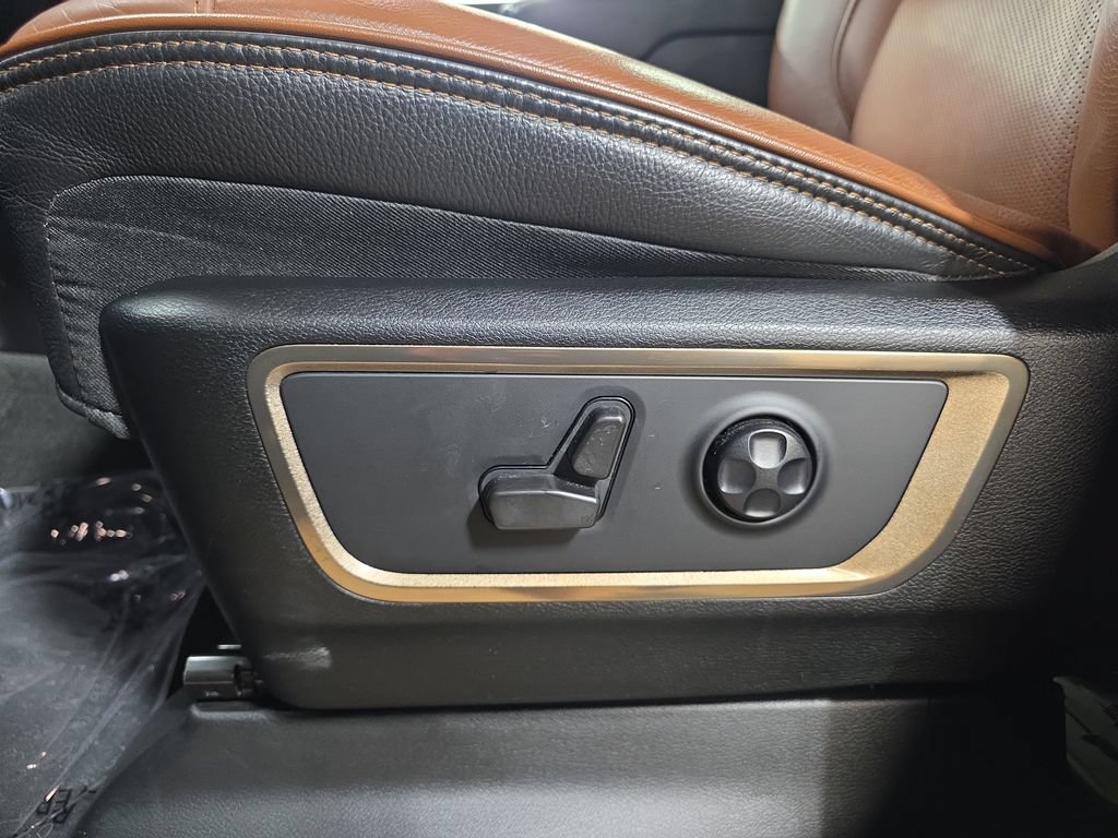 Used 2022 RAM 1500 Limited AWD/4WD image 30