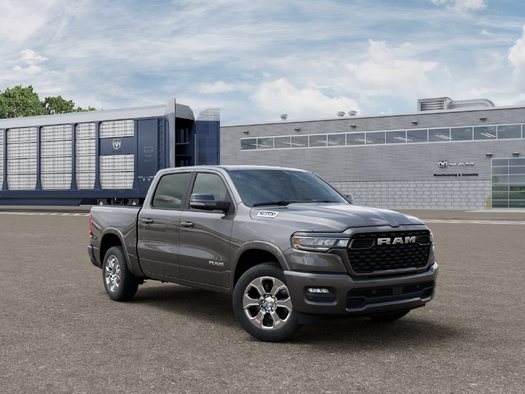 New 2027 RAM 1500 4x4 Crew Cab image 5