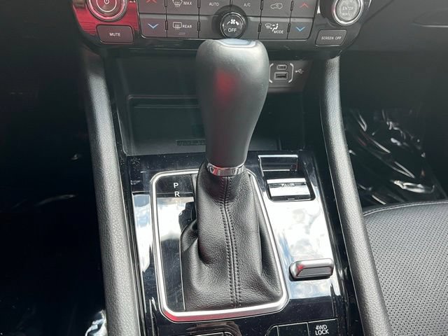 Used 2023 Jeep Compass High Altitude w/ Driver Assist Group I AWD/4WD image 17