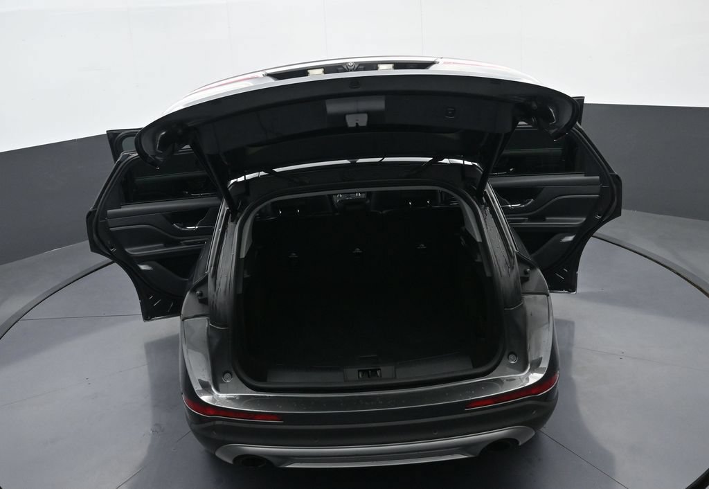 Used 2020 Lincoln Corsair AWD w/ Equipment Group 101A image 41