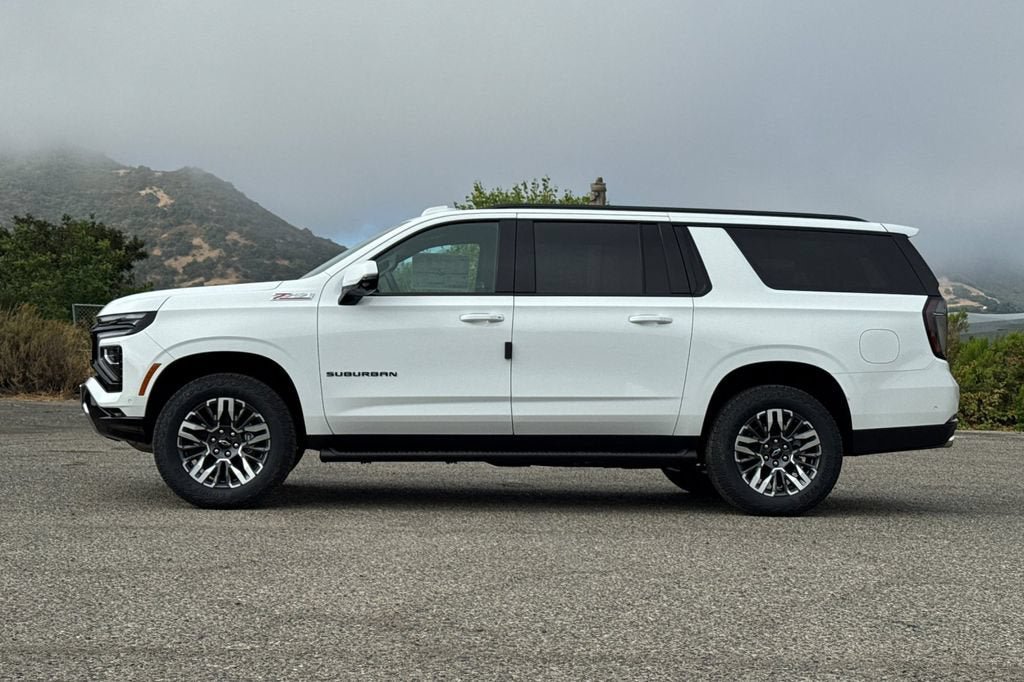New 2026 Chevrolet Suburban Z71 w/ Comfort Package AWD/4WD image 7