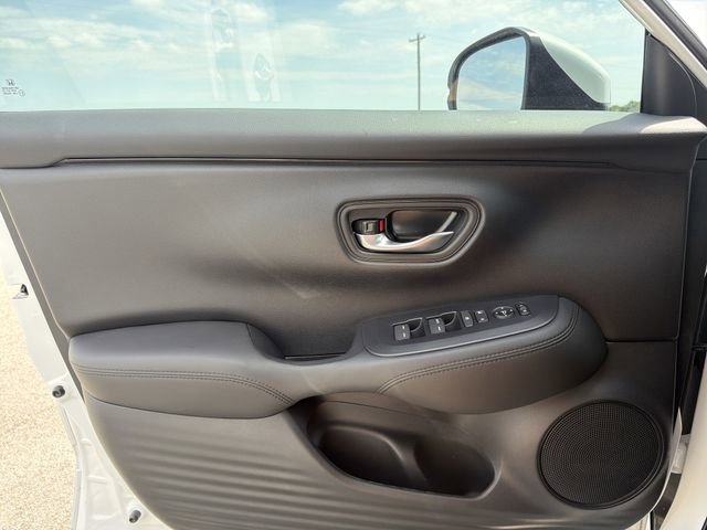 Used 2026 Honda HR-V LX image 36