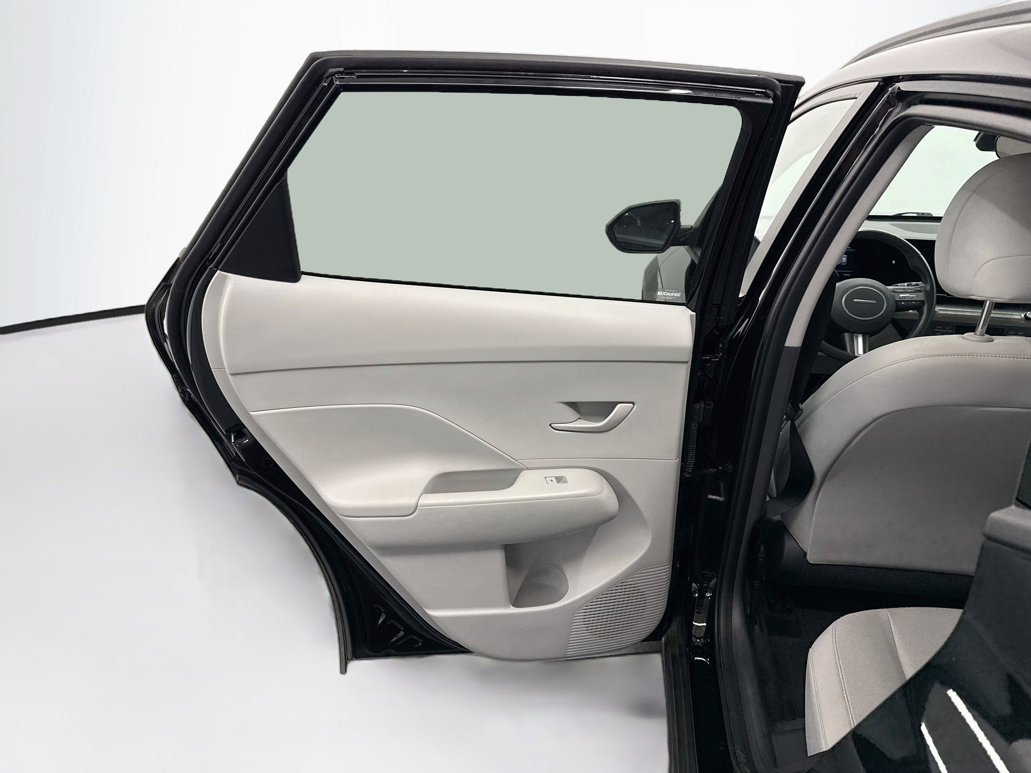 Used 2025 Hyundai Kona SEL FWD image 25
