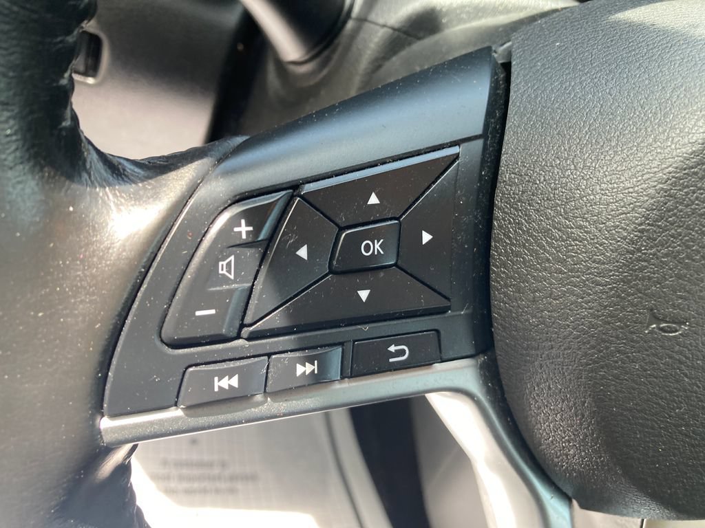 Used 2022 Nissan Sentra SV FWD image 42
