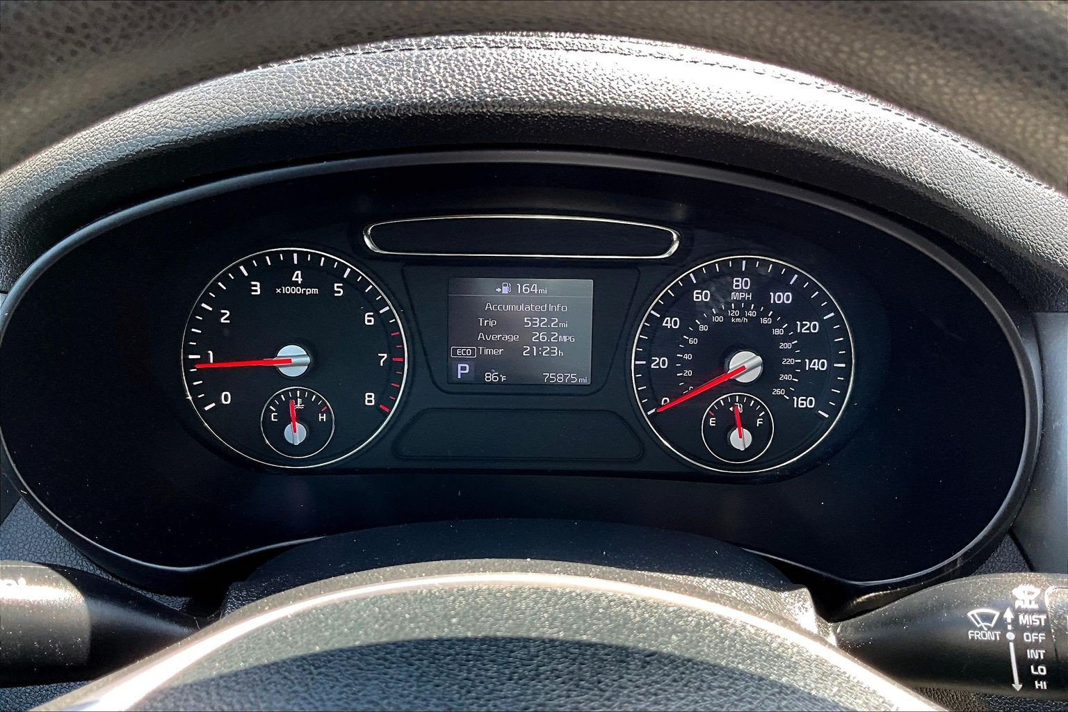 Used 2020 Kia Sorento LX FWD image 11