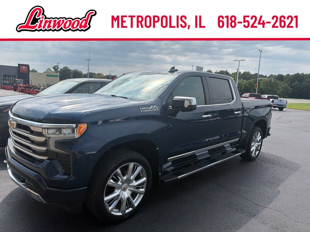 Used 2022 Chevrolet Silverado 1500 High Country w/ High Country Premium Package AWD/4WD image 1