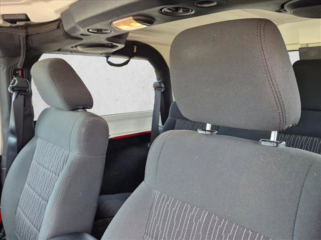 Used 2012 Jeep Wrangler Sahara w/ Dual Top Group AWD/4WD image 12