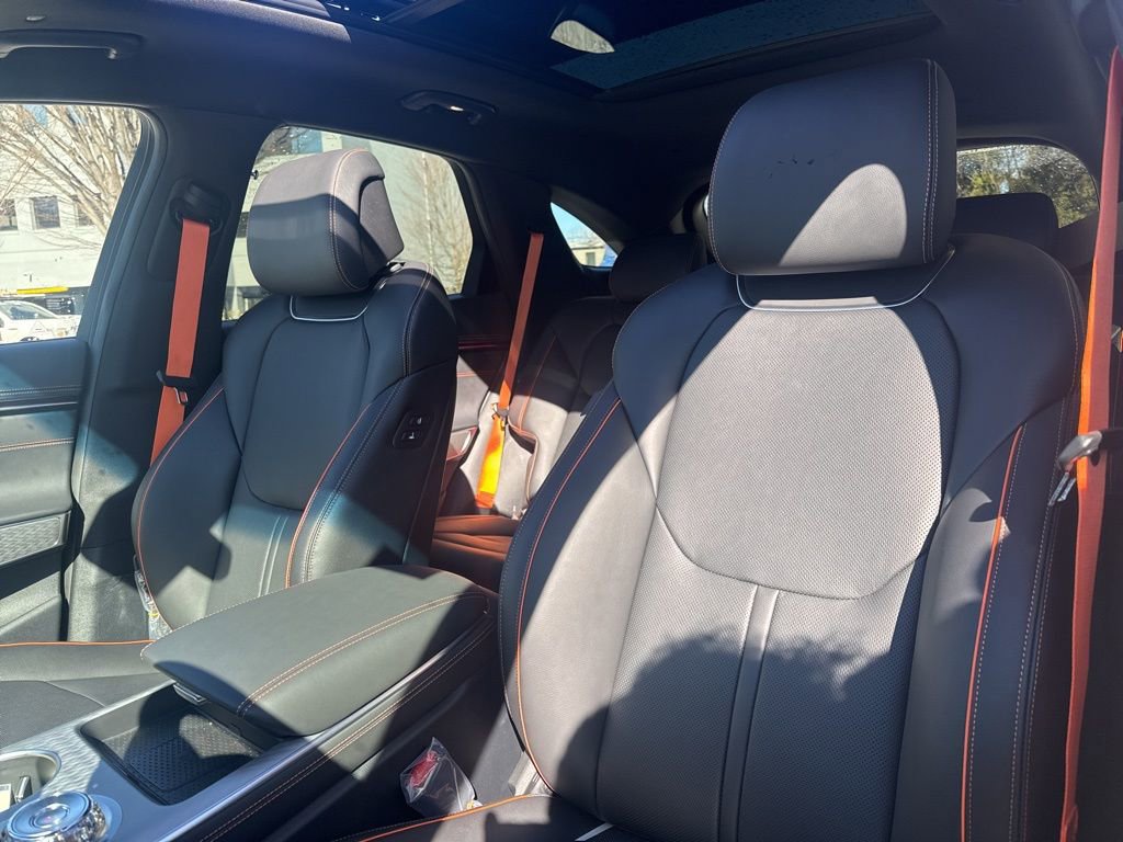 New 2026 Genesis GV70 2.5T Sport Prestige AWD/4WD image 14