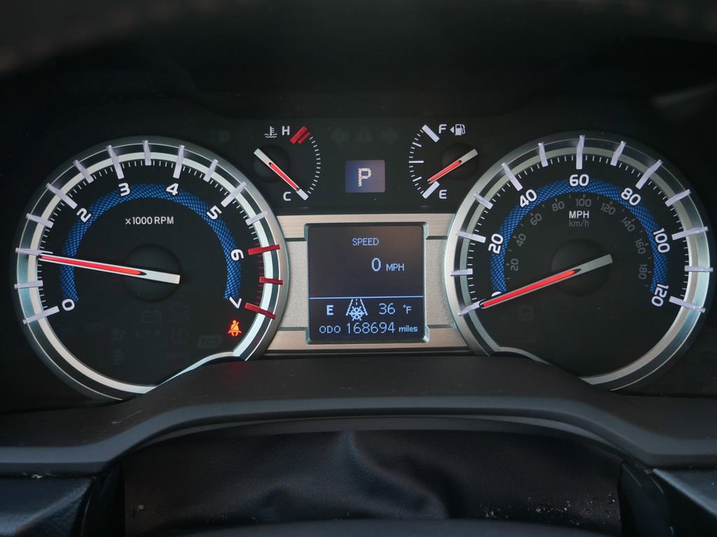 Used 2017 Toyota 4Runner SR5 Premium image 28