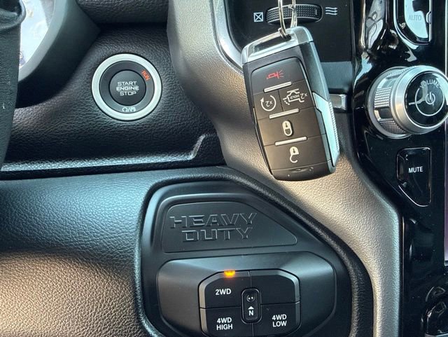 Used 2026 RAM 2500 Laramie AWD/4WD image 41