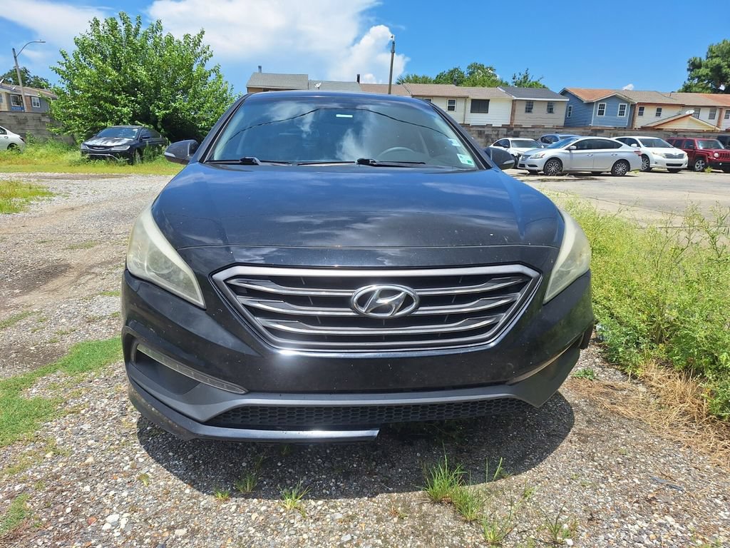 Used 2017 Hyundai Sonata Limited FWD image 2